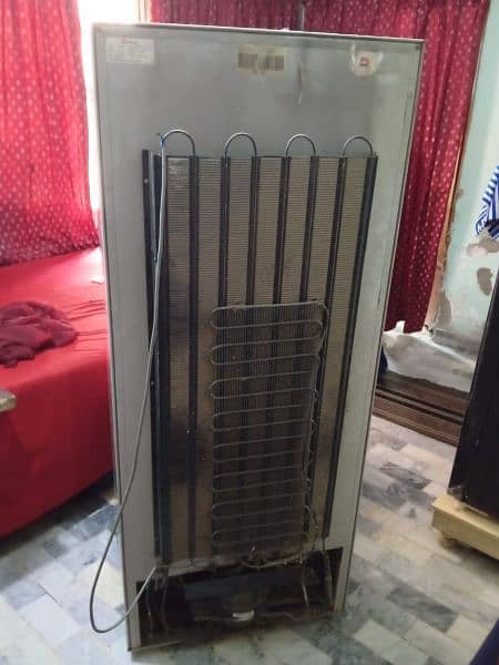 Dawlance fridge for sale in 15k |used condition| | North Karachi| 3