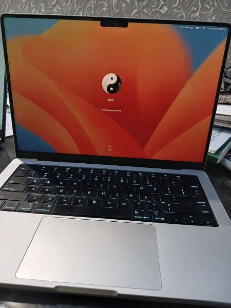apple laptop 3