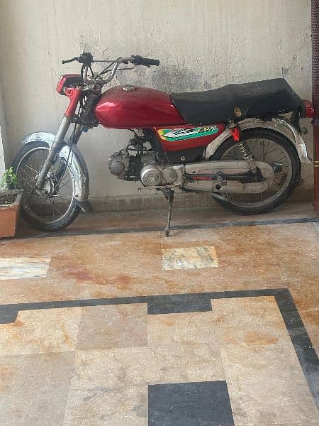 bike in good condition urgent sale 1