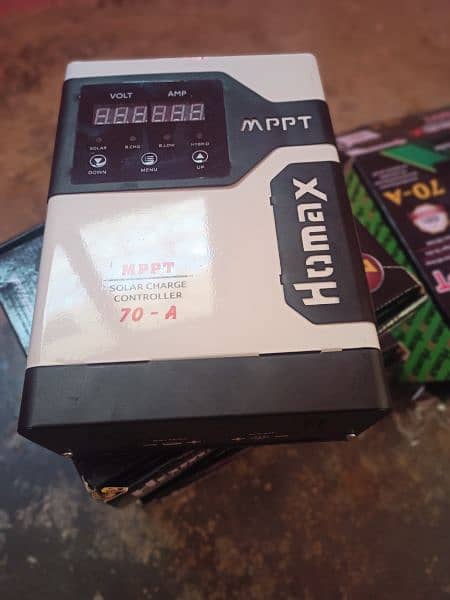 HOMAX MPPT CHARGE CONTROLLER 70 2