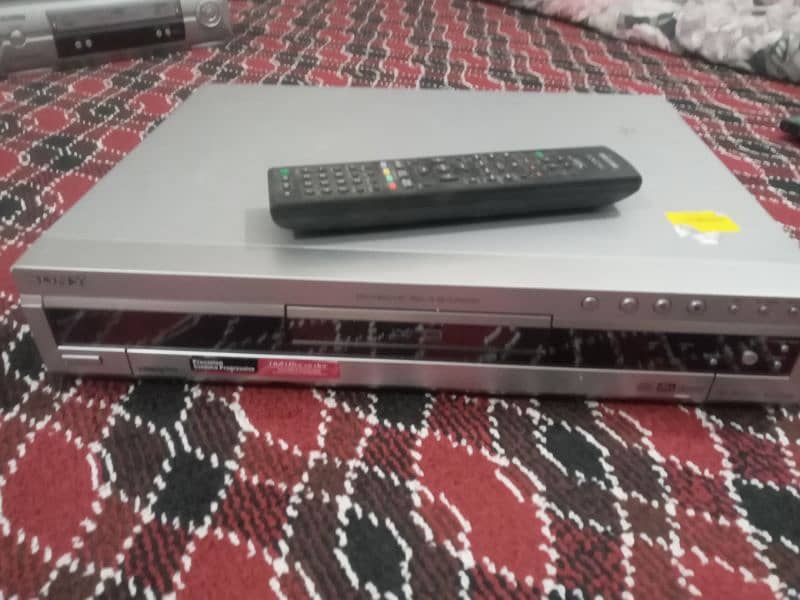 sony panasonic dvd recorder ok and good condition 2