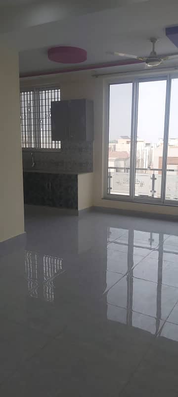 Brand new first Entry One Bedroom Apartments Available For Rent 3