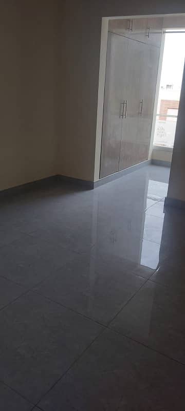 Brand new first Entry One Bedroom Apartments Available For Rent 7