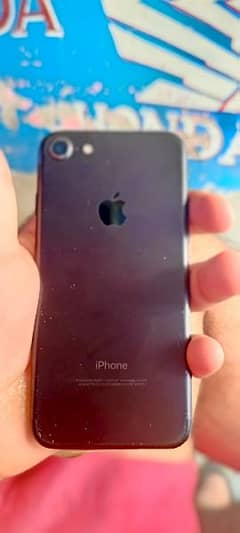 Iphone 7 10/10 Bettry Change ha Acha wali dalvie ha Finger Nhi chalta