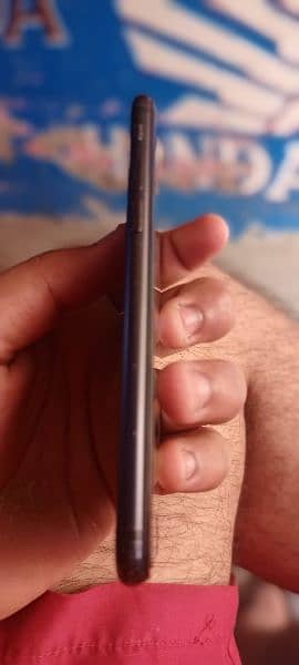 Iphone 7 10/10 Bettry Change ha Acha wali dalvie ha Finger Nhi chalta 1