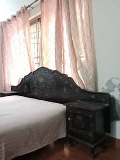 Chinioty bed