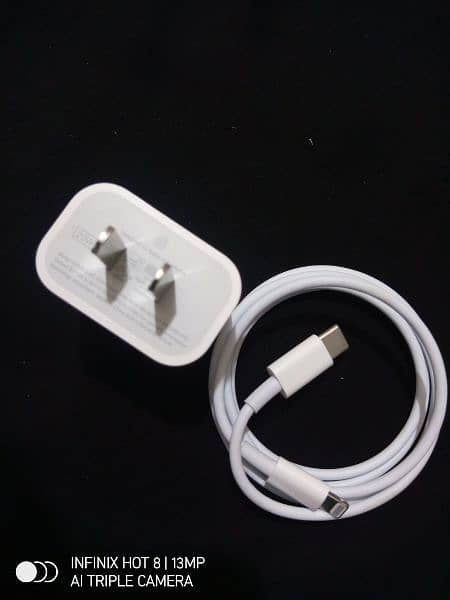 iphone 14pro max Charger or Cable 20watt new 100% original. . 2