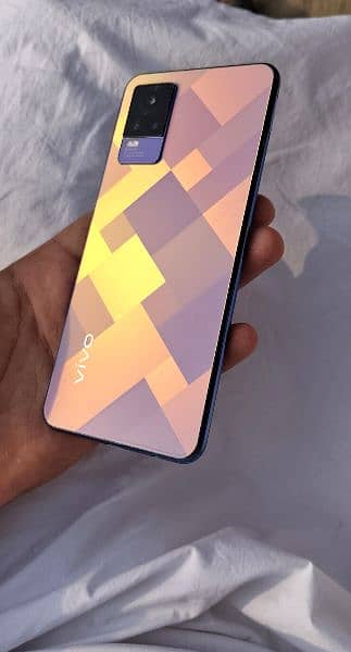 vivo v21e with full box 0