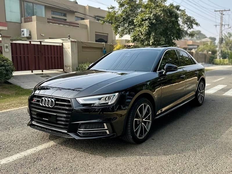 Audi A4 2017 6