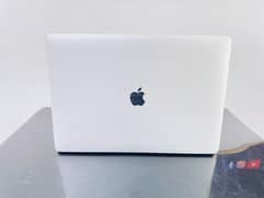 Apple Macbook pro 2019 core i7