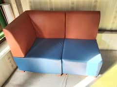 7bseats sofa 0