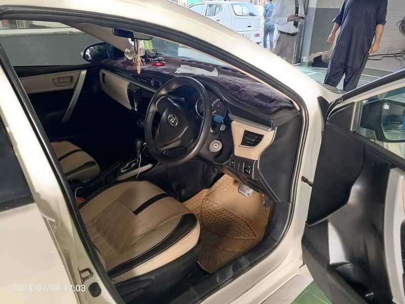 Toyota Corolla GLI Automatic 2015 3