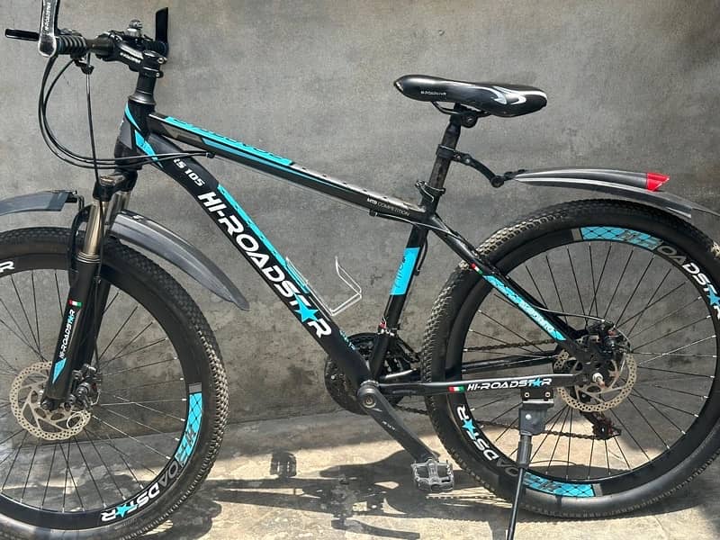 26MTB mountain bike bicycle lush condition for sale 0