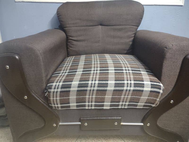 Full Size Sofa Set Brand New Excellent Condition No Single Scratch 6