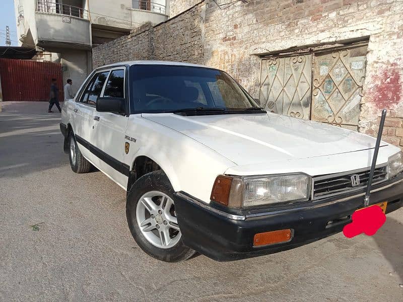 Honda Accord 1984 5