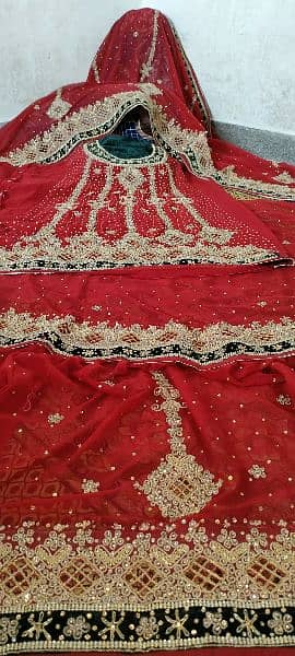 Bridal Lehnga for Sale 9