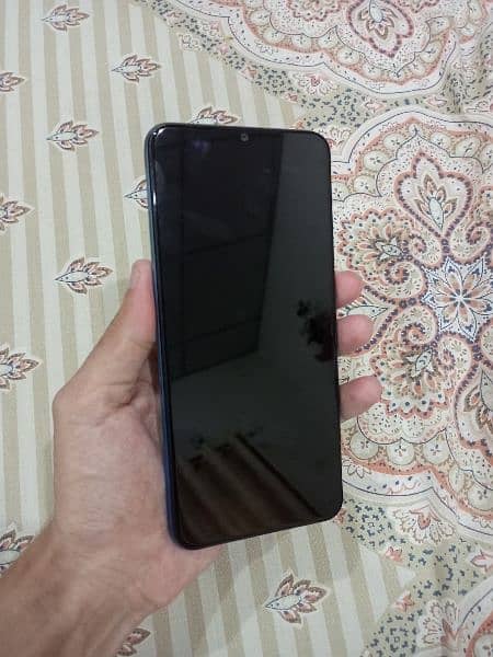 realme C25Y 4/64gb box & charger 4