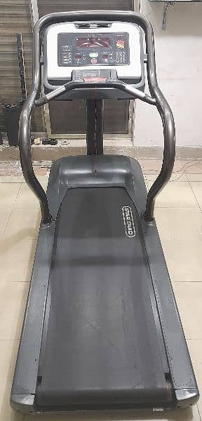 Life Fitness USA Import Treadmill Machine 03074776470 3