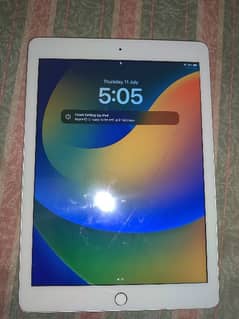 Apple Ipad fifth generation