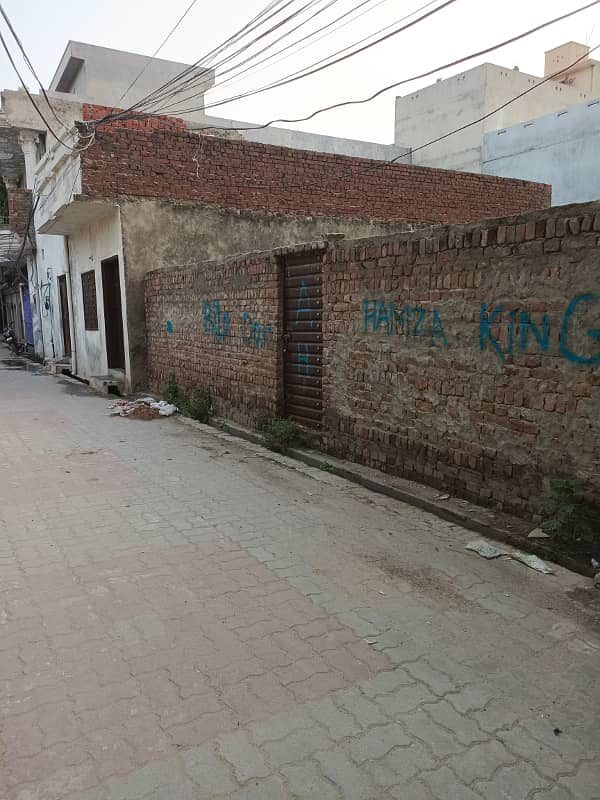 7 Marla Plot For Sale Mohla Latifa Abad ismail bad Near Kashmir Road Paka Ghara Sialkot 0