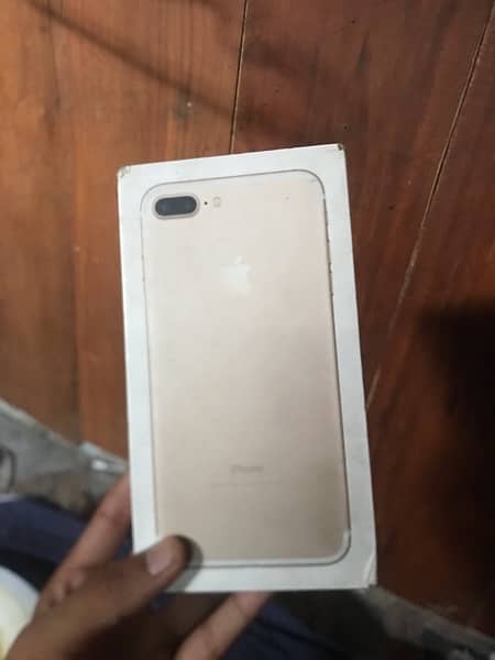 IPhone 7 +32 gb 3