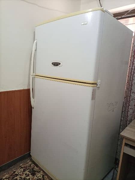 No Frost Maytag refrigerator king size 0