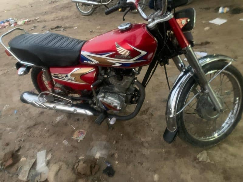 Honda 125CG red Chaska Party Door 2