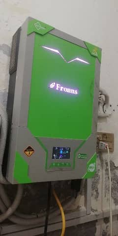 hybrid fronus wifi inverter, pv5000 new condition 0