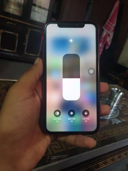 iPhone 11  64gb jv 7