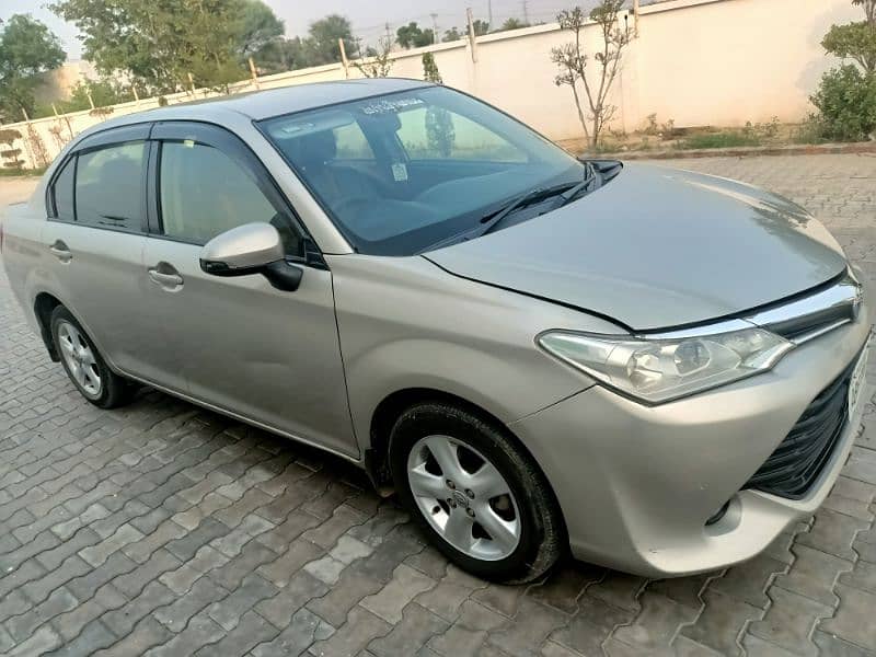 Toyota Corolla Axio 2015 6