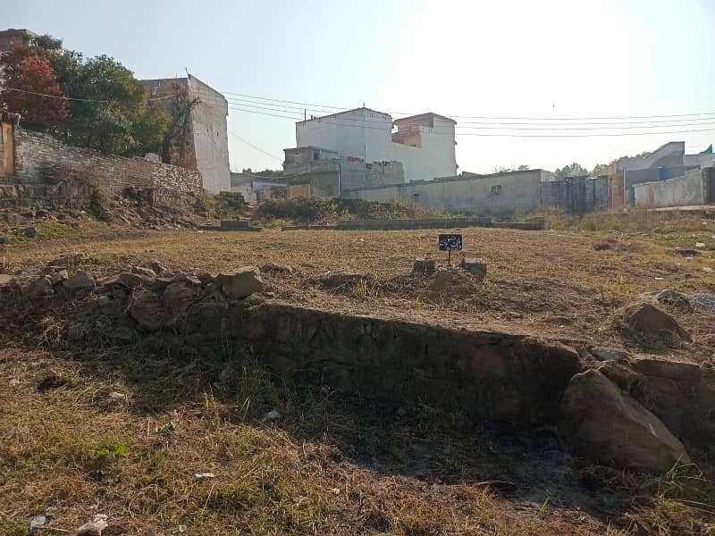 10 Marla Plot For Sale In Nilore Islamabad 0