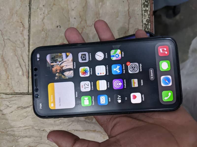 Iphone xr 64gb 4