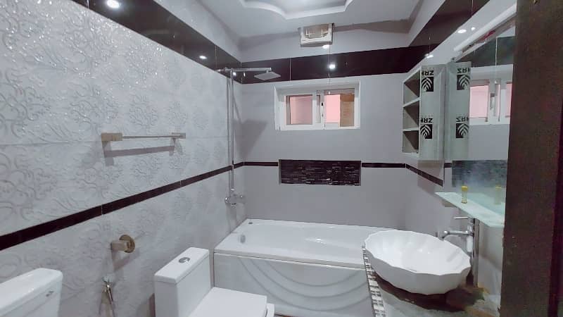Spacious 5-Bedroom House for Rent in Sector G, Bahria Enclave Islamabad - PKR 105,000/Month 7