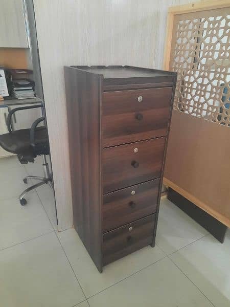 Office furniture for sale 3