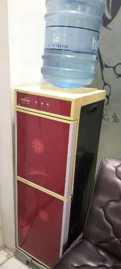 water dispenser in good condition urgent sale