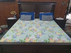 original deyar wood bed and side table