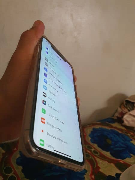 IPhone xs max (64 Gb Non PTA ) 1