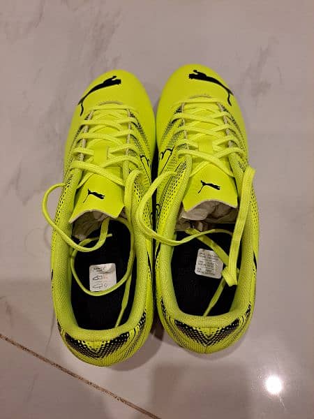 Puma Attacanto FG [Football Shoes) New (Adidas Nike) 1