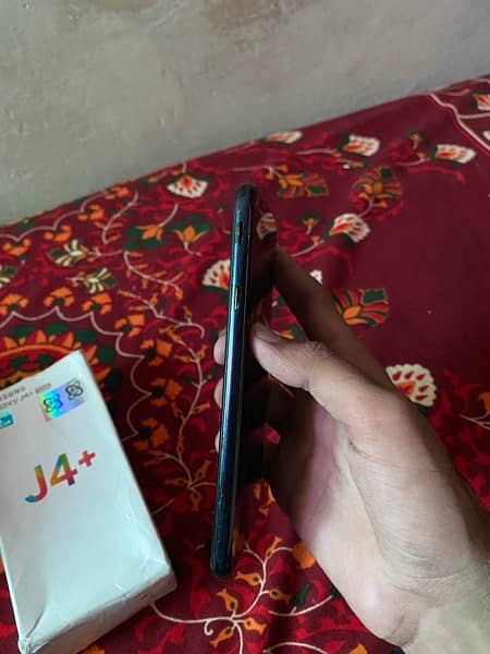 Samsung galxy J4plus watsapp number 03245055448 1