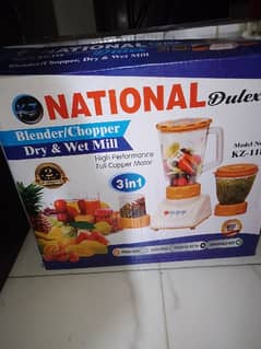 National juicer / blender & chopper