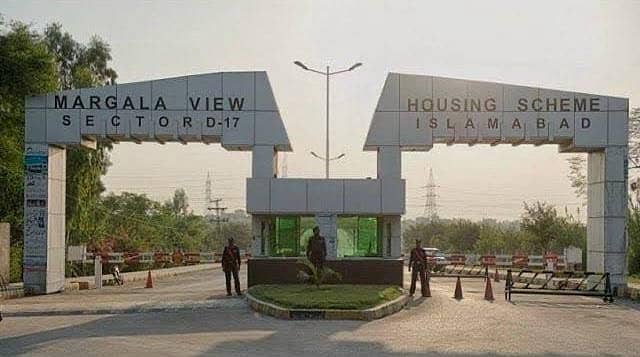 Margalla View Housing Scheme, D17 Islamabad
1 Kanal Beautiful Level Plot For Sale. 4