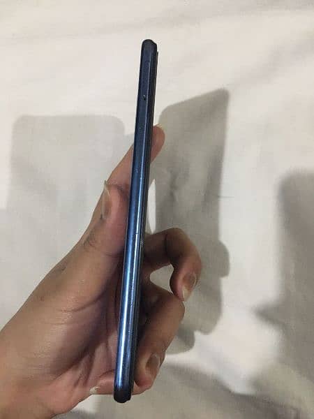 Vivo V21 e 10/10 condition 2