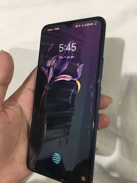 Vivo V21 e 10/10 condition 14