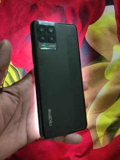 realme 8 condition 10/9 full box