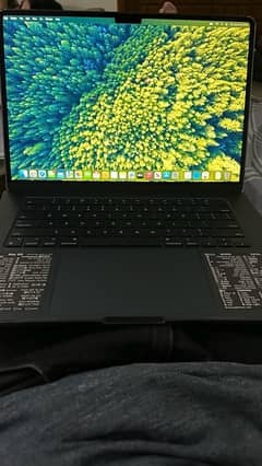 MacBook Air (15-inch, M2, 2023) 4 mon warranty left