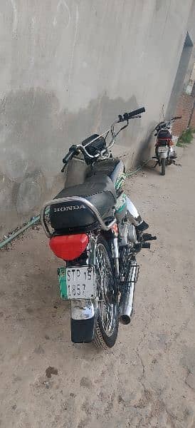 Honda CD70 15 Modal all ok bike ha Eghla or Pechla Tire nu installed 3