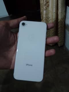 IPhone 8 64gb condition 10/9 battery health 80 service
