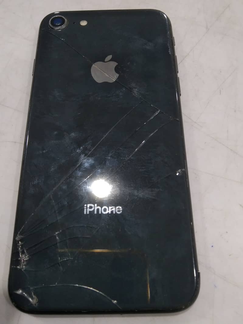 Iphone 8 urgent sale 1