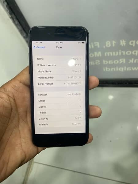 iPhone 7 32GB Non-PTA Factory Unlocked 6