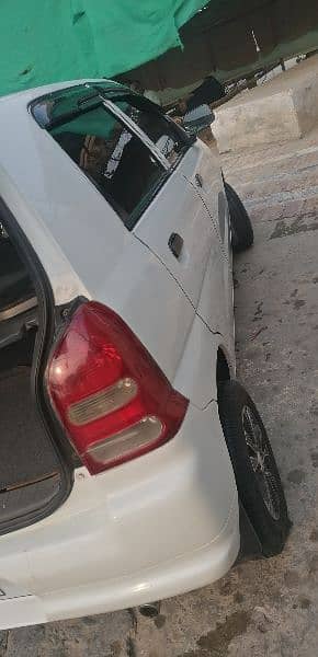 Suzuki Alto 2011 3